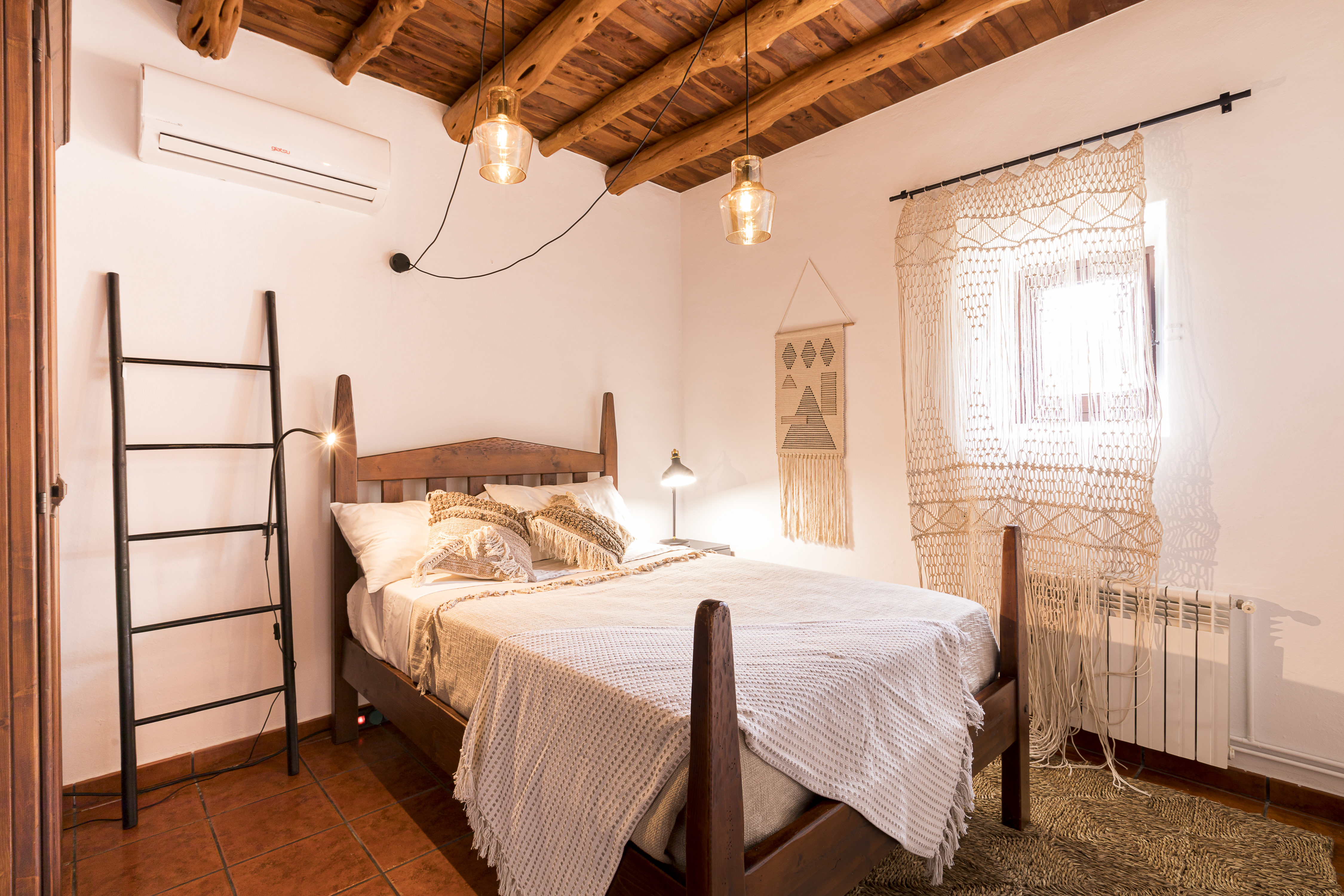 Resa estates rental in jesus 2022 finca private pool in Ibiza house bedroom.jpg